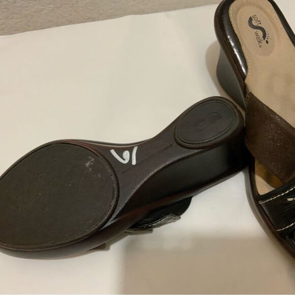 Softwalk Women's Wedge Sandals, size 8M - Picture 8 of 10